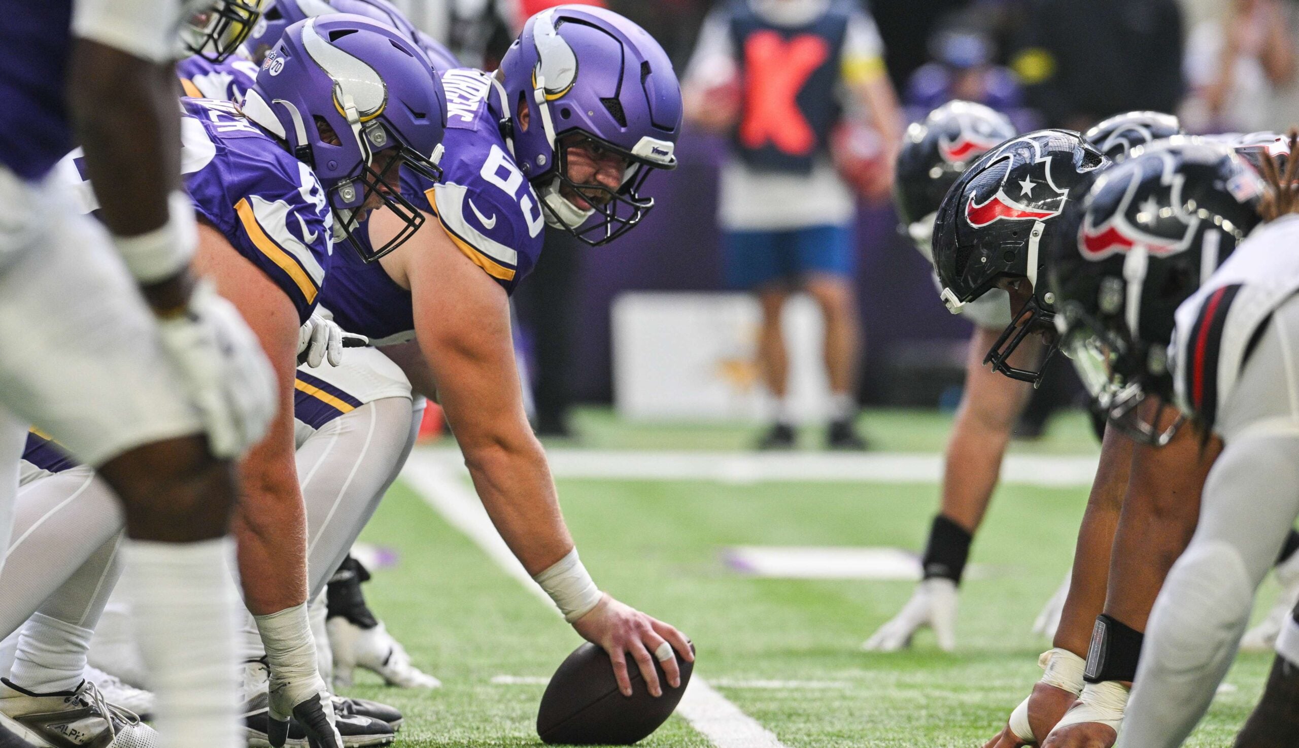 Did the Vikings Demote 1 Offensive Lineman? โ Eagan Sports news