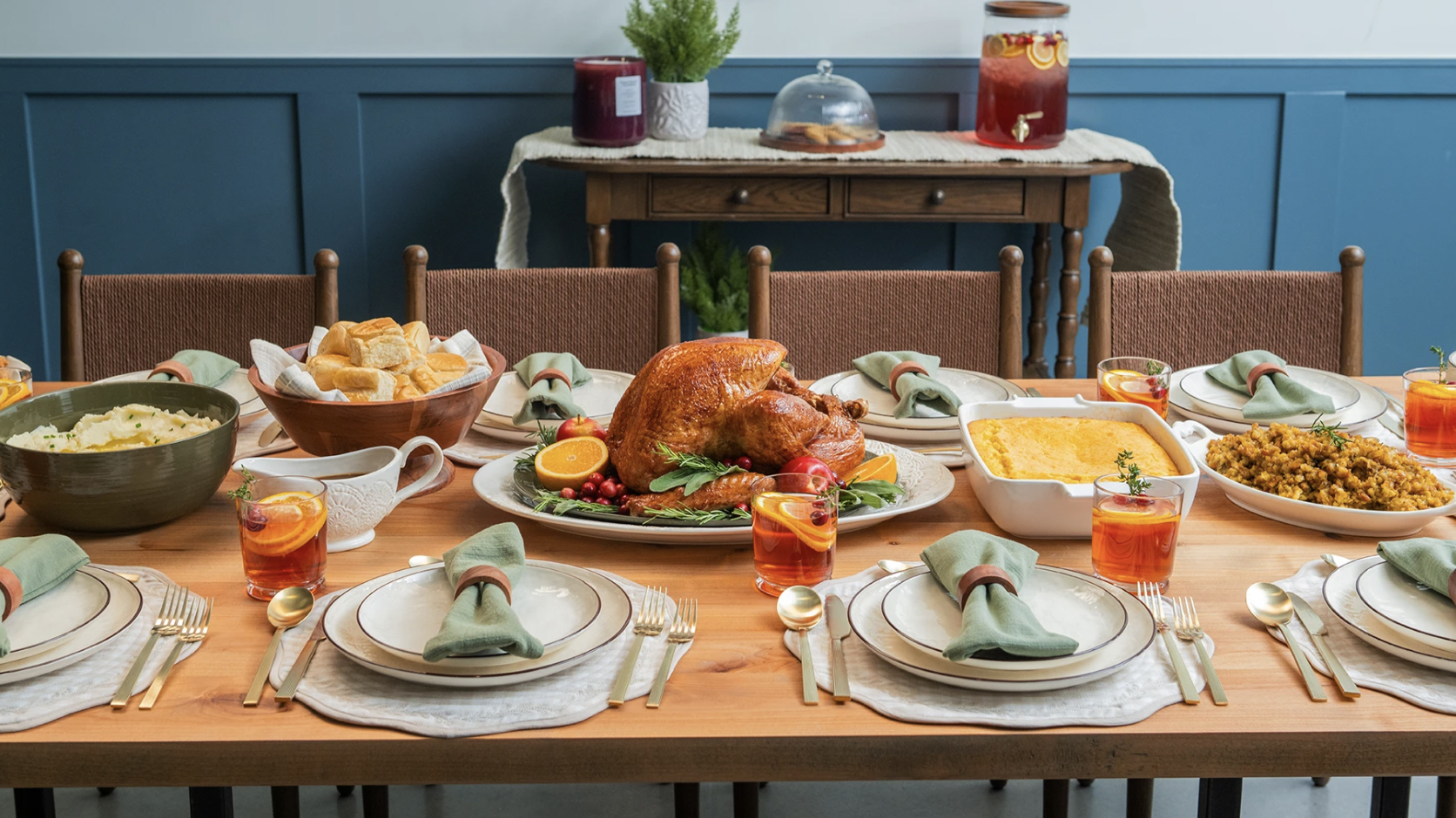 Walmart's holiday meal basket offers meal for 10: How much it costs and what's included โ Eagan Community news
